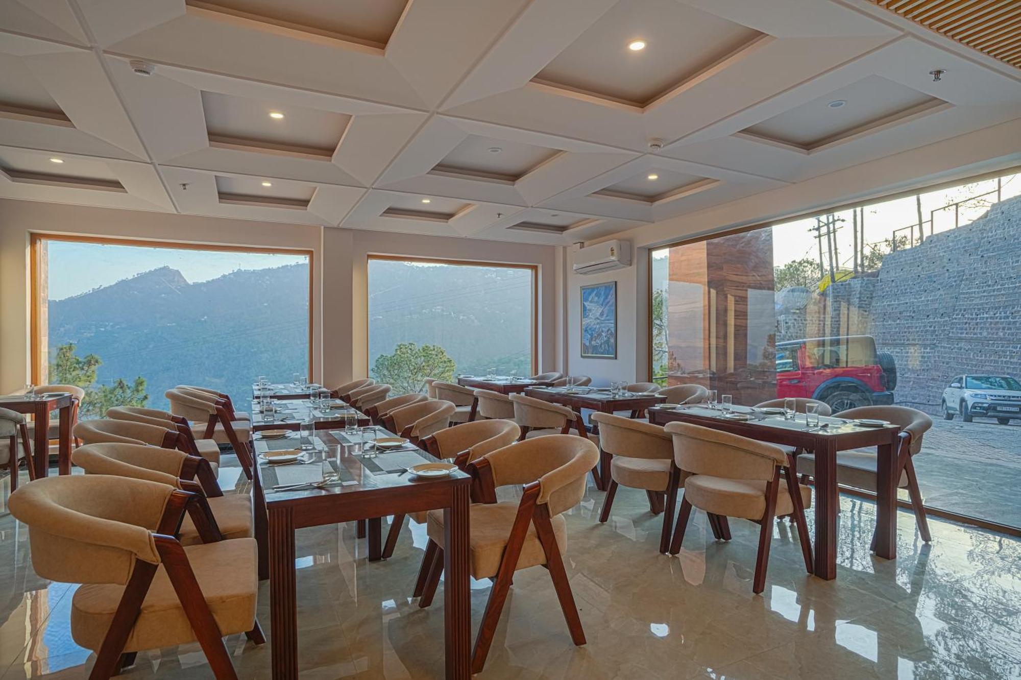 The Sanawar Heights I Kasauli I New Property Zewnętrze zdjęcie
