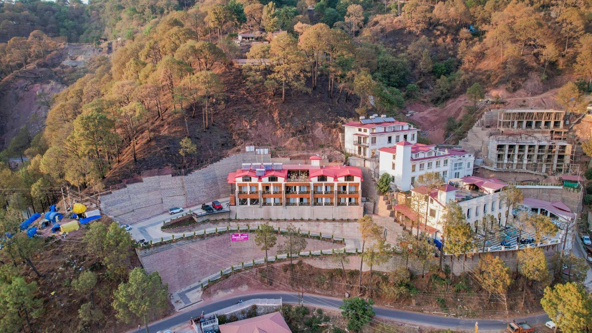 The Sanawar Heights I Kasauli I New Property Zewnętrze zdjęcie